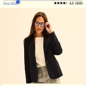 Black blazer for anytime of the year.